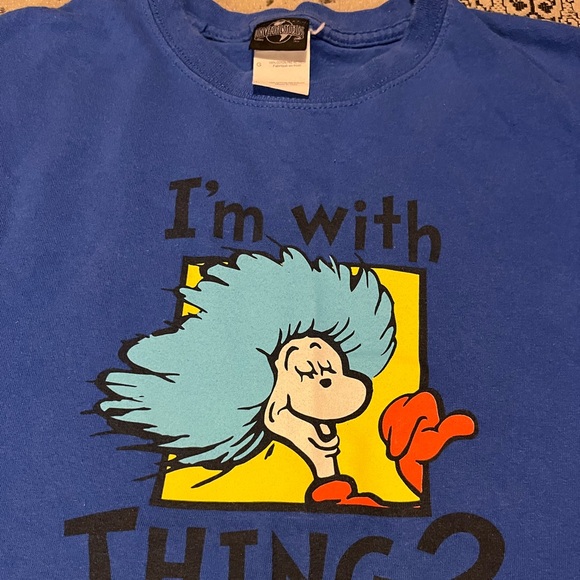Universal Studios Dr Seuss I’m With Thing 2 - Picture 3 of 3